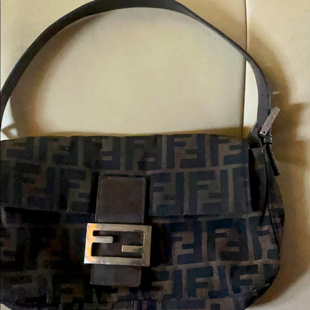 Beautiful  Fendi handbag.